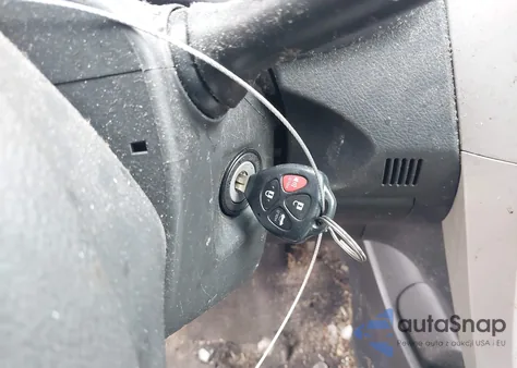 2010 Toyota Corolla S z USA, uszkodzony, nr VIN 1NXBU4EE7AZ356833